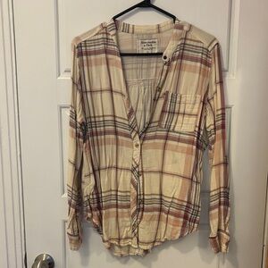 Abercrombie & Fitch Label Detail